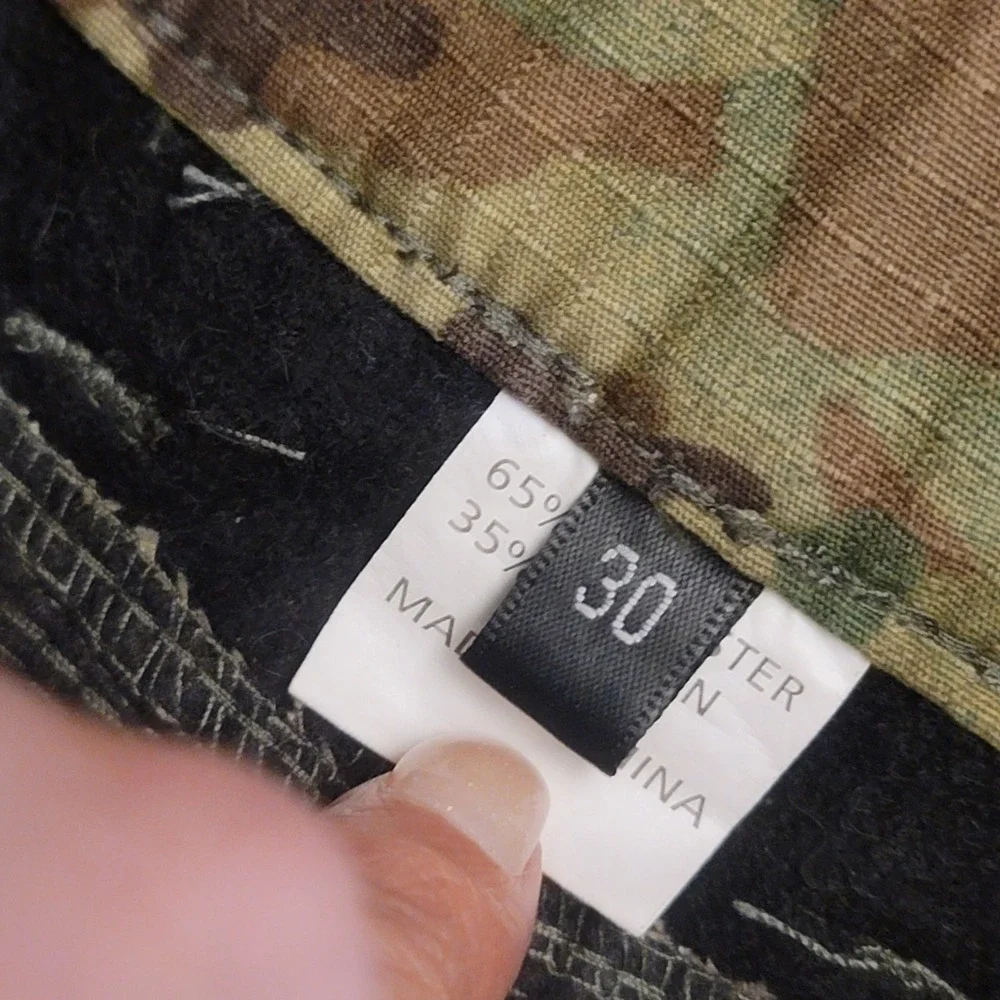 Army Woodland‎ Forest Camo Cargo Pants Men's Size 30 Green Measures 32